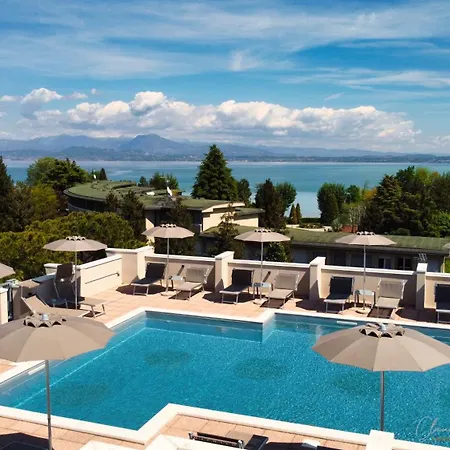 International & Lägenhet Sirmione